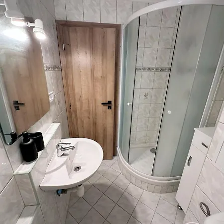 Apartment In A Quiet Part Of Hradec Lägenhet *