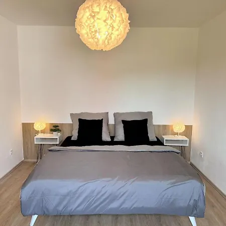 Apartment In A Quiet Part Of Hradec * Hradec Králové